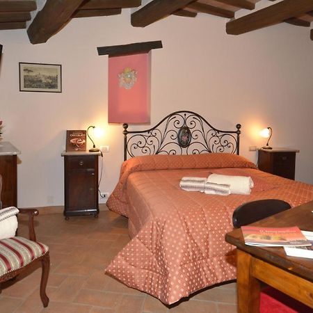 B&B Camere La Vite Pienza Bagian luar foto