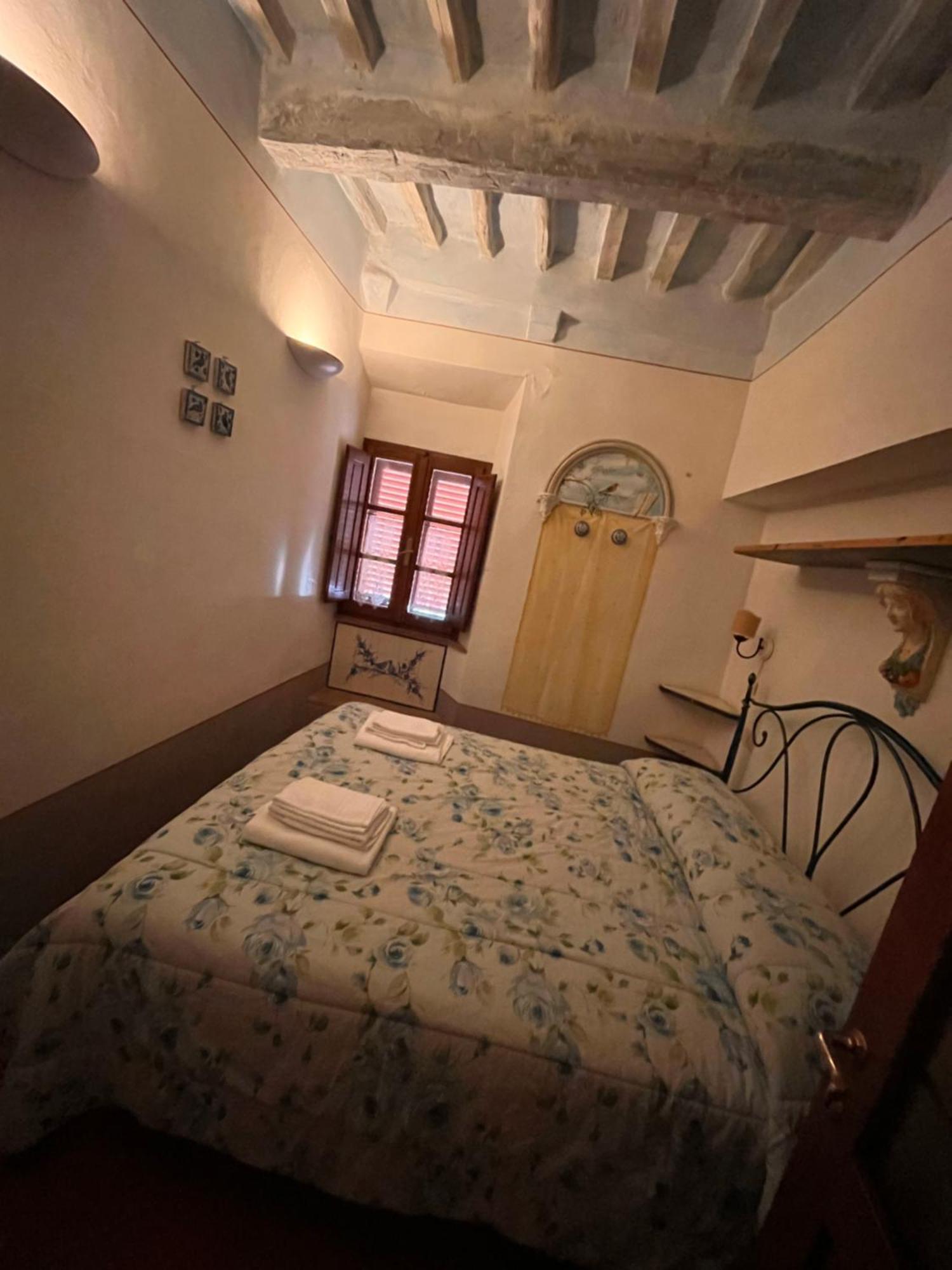 B&B Camere La Vite Pienza Bagian luar foto