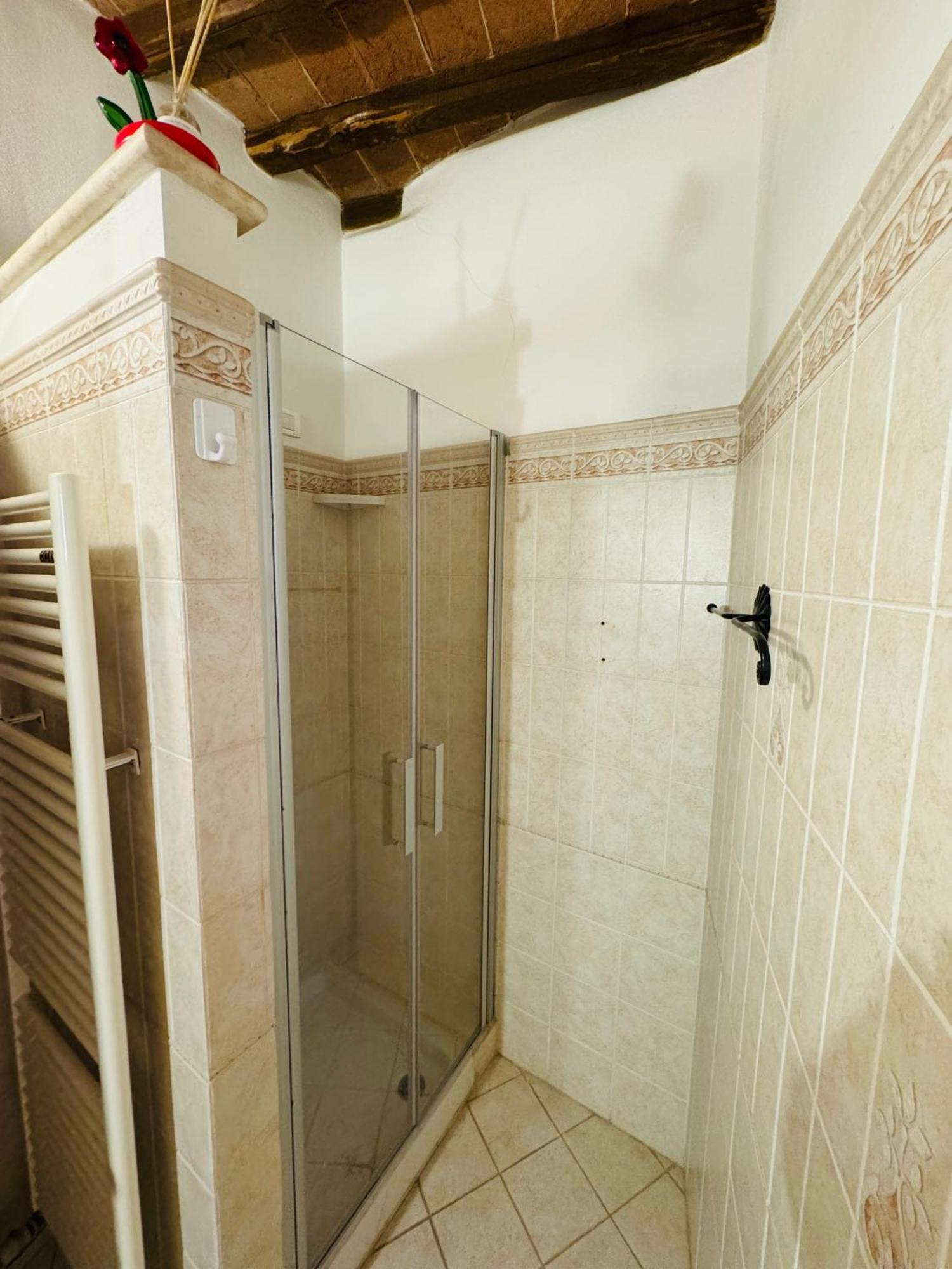 B&B Camere La Vite Pienza Bagian luar foto